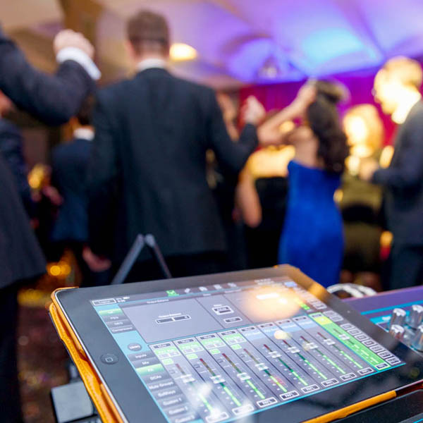 San Fernando Valley Wedding DJs